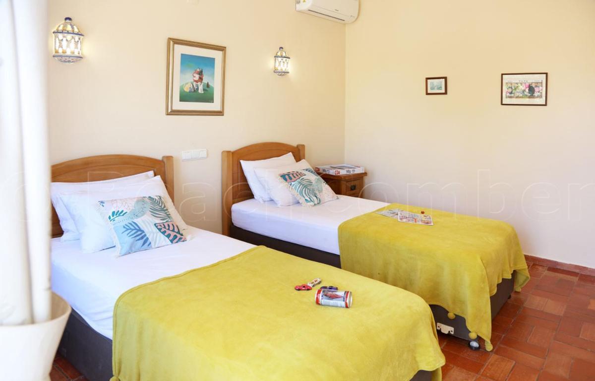 Casa Beachcomber Le Jardin Des Arts Lagos Luaran gambar
